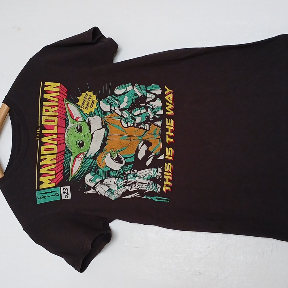Star Wars The Mandaldrian mens shirt S